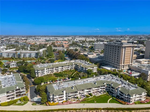 280 Cagney Lane 301, Newport Beach, California 92663