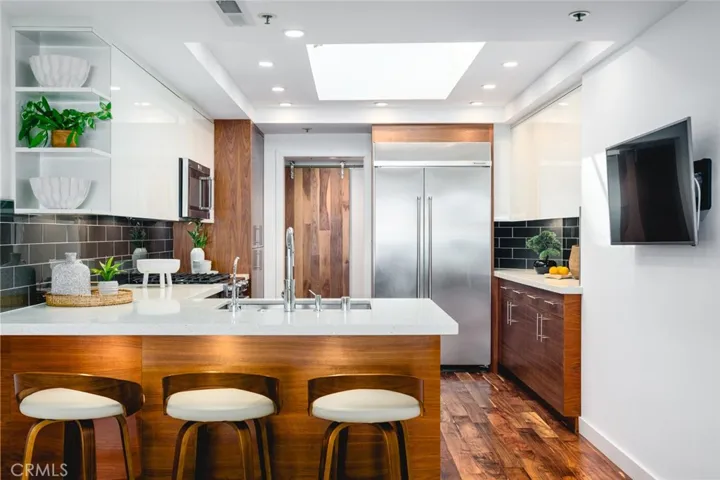 280 Cagney Lane 301, Newport Beach, California 92663