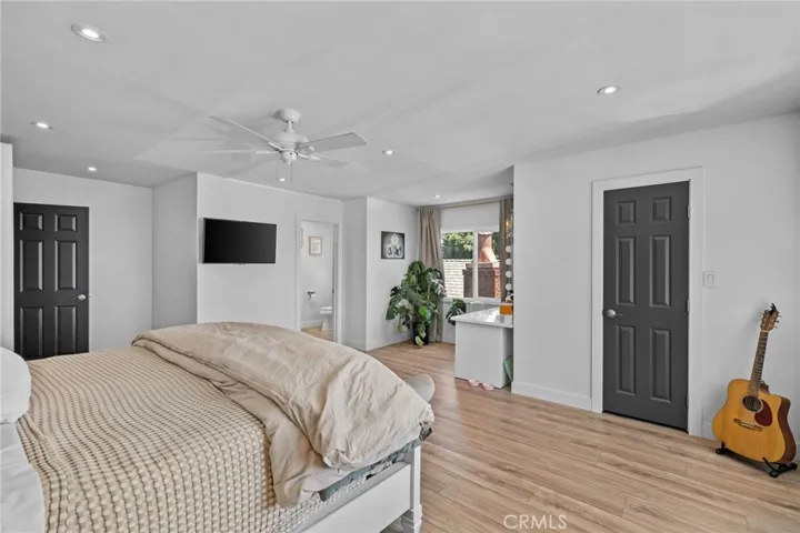 1015 Summit, Crestline, California 92325