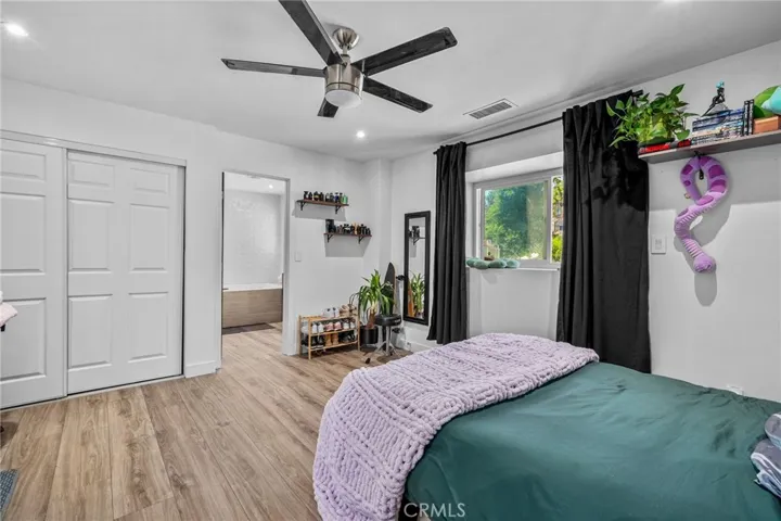 1015 Summit, Crestline, California 92325