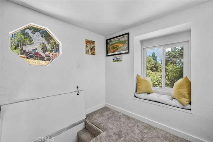 1015 Summit, Crestline, California 92325