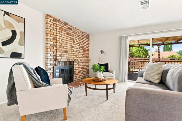 1358 Shade Oak Ln, Concord, California 94521