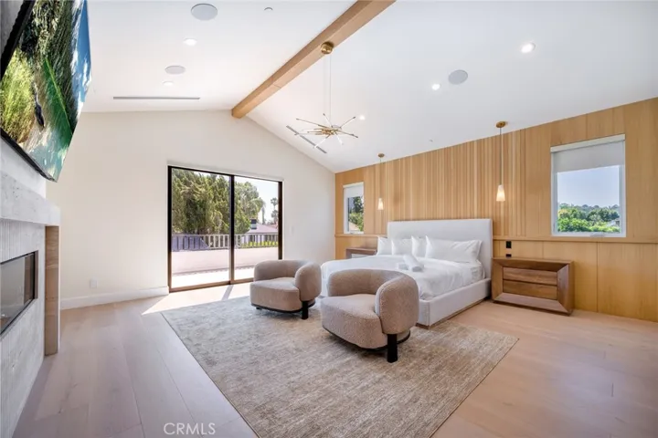 4906 Gaviota, Encino, California 91436
