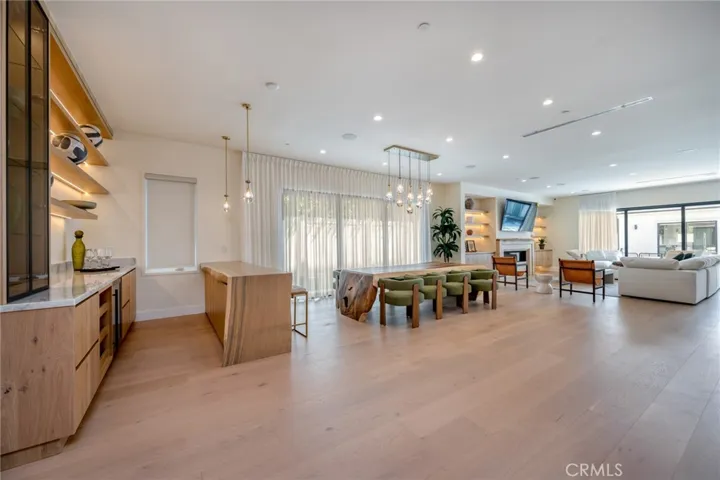 4906 Gaviota, Encino, California 91436