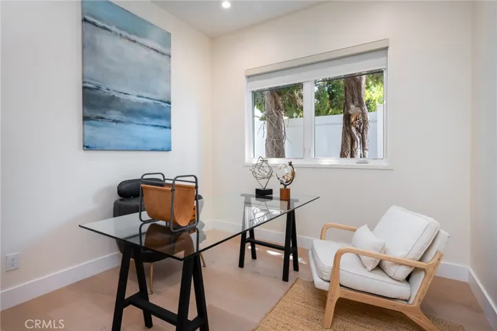 4906 Gaviota, Encino, California 91436