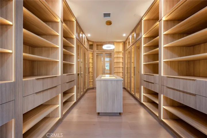 4906 Gaviota, Encino, California 91436