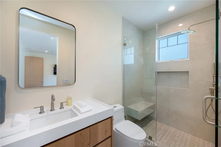 4906 Gaviota, Encino, California 91436