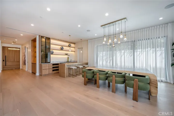 4906 Gaviota, Encino, California 91436
