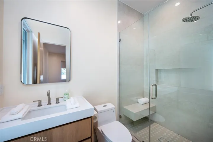 4906 Gaviota, Encino, California 91436