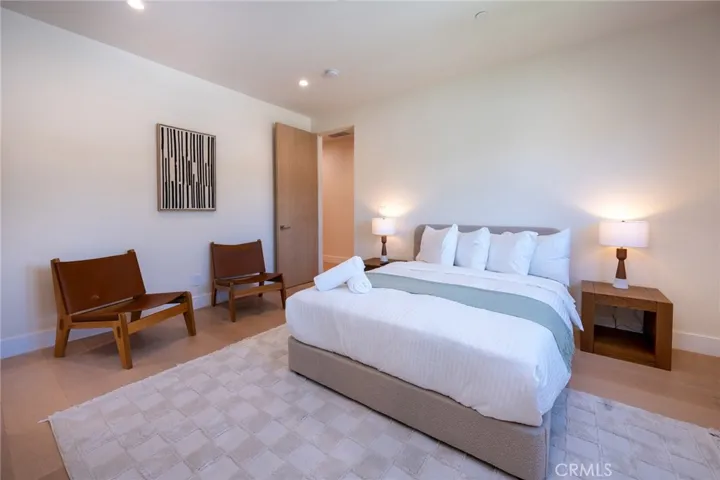 4906 Gaviota, Encino, California 91436