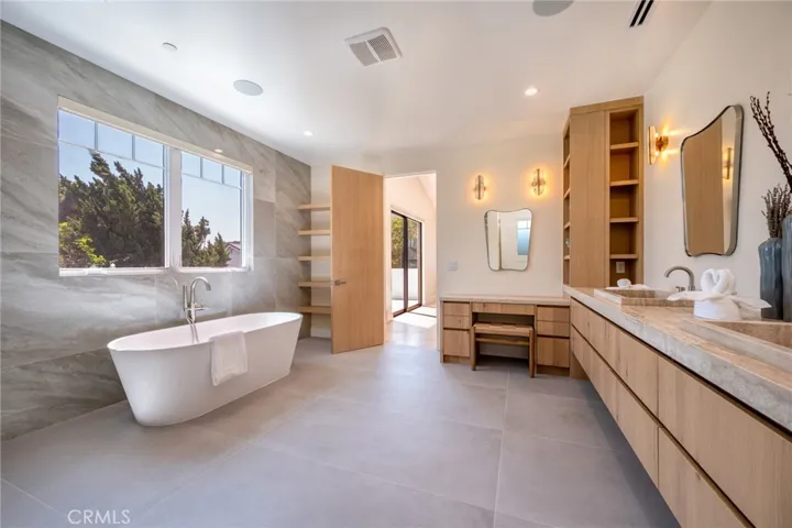 4906 Gaviota, Encino, California 91436