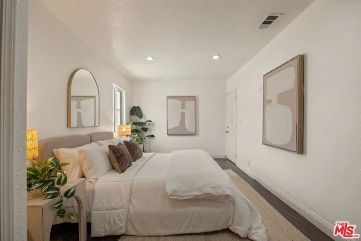 13126 Terra Bella Street, Pacoima, California 91331