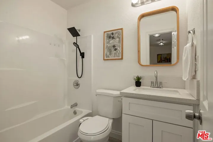 13126 Terra Bella Street, Pacoima, California 91331