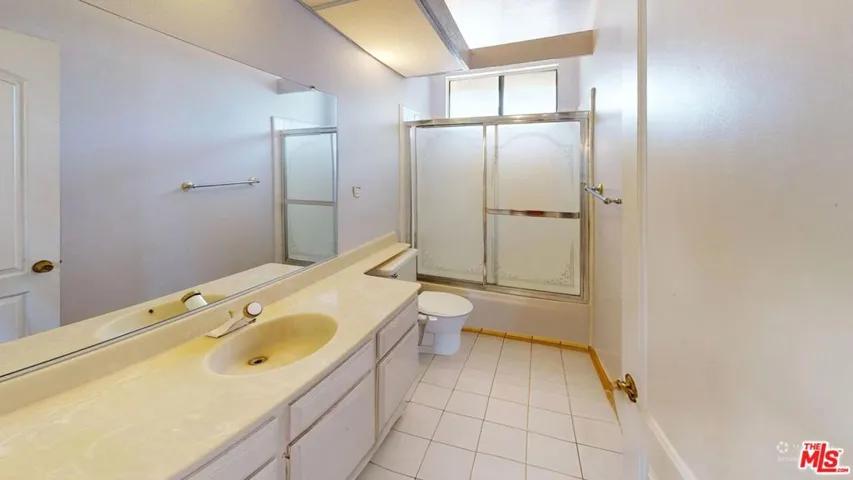17032 Goya Street, Los Angeles, California 91344