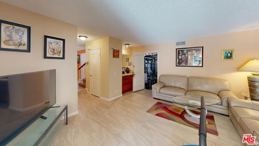 17032 Goya Street, Los Angeles, California 91344