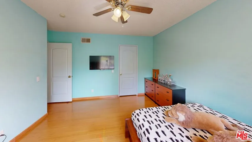 17032 Goya Street, Los Angeles, California 91344