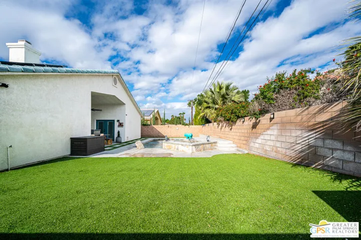 turf area/yard area