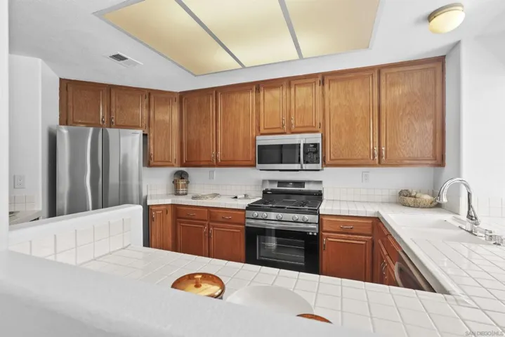 28634 Via Valdez, Laguna Niguel, California 92677