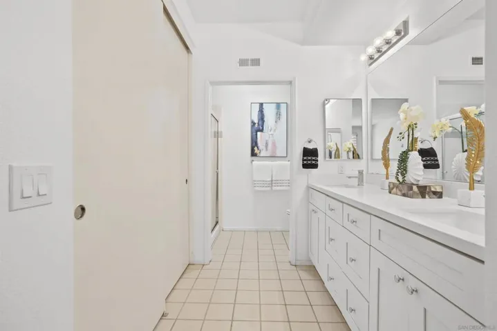 28634 Via Valdez, Laguna Niguel, California 92677