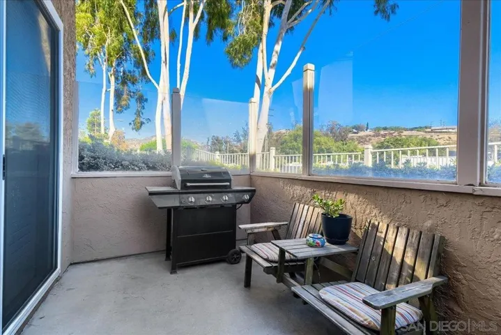 13801 Pinkard Way 8, El Cajon, California 92021