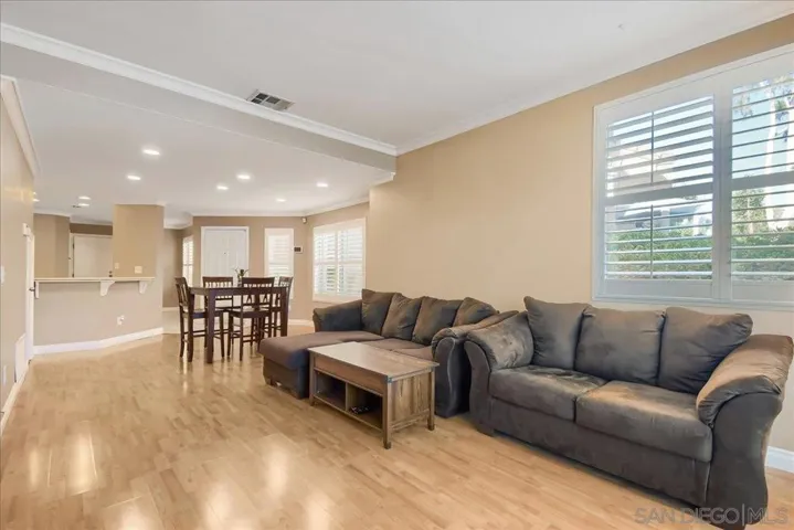 13801 Pinkard Way 8, El Cajon, California 92021