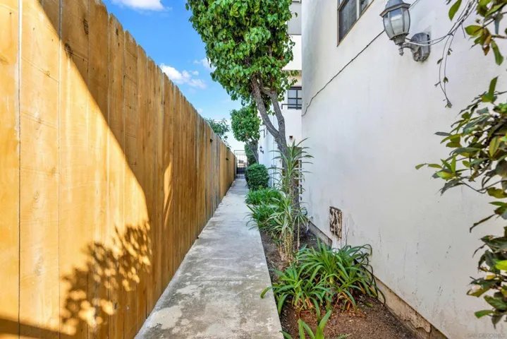 4585 51st 4, San Diego, California 92115
