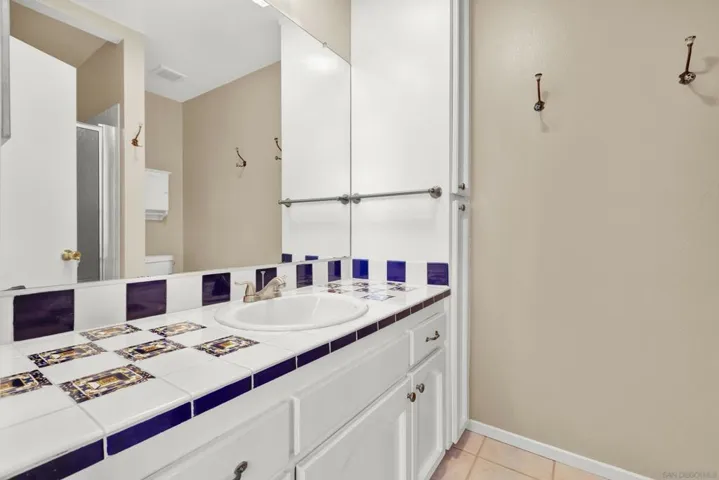 4585 51st 4, San Diego, California 92115