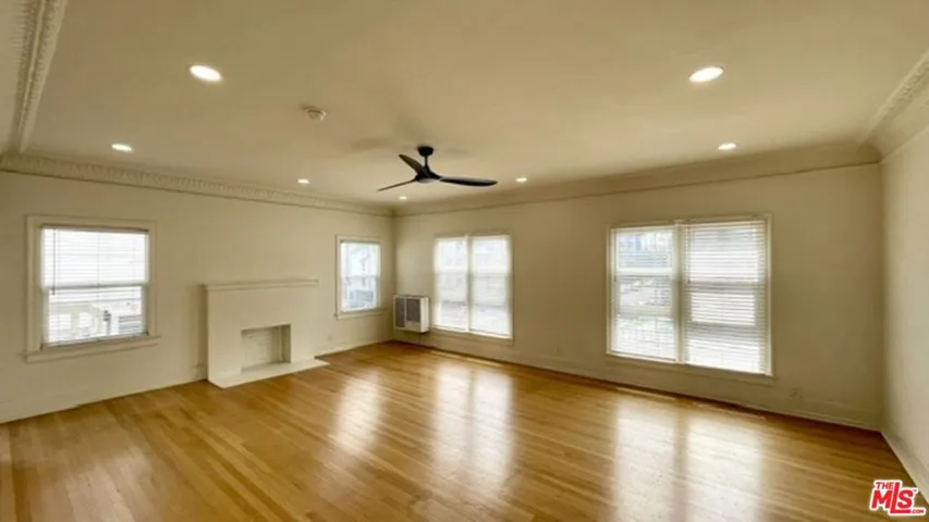 460 S Manhattan Place 4179, Los Angeles, California 90020
