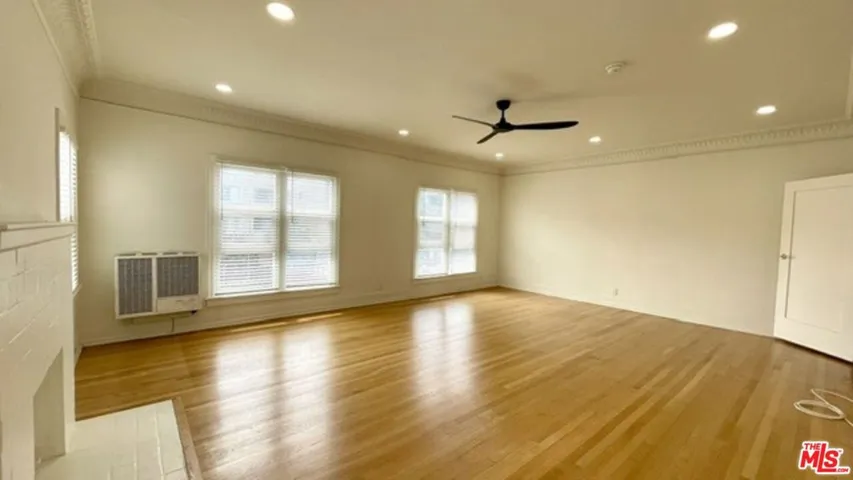 460 S Manhattan Place 4179, Los Angeles, California 90020