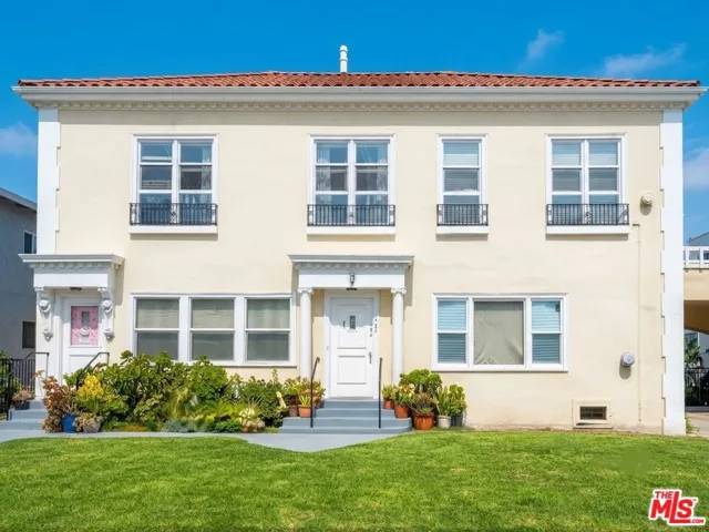 460 S Manhattan Place 4179, Los Angeles, California 90020