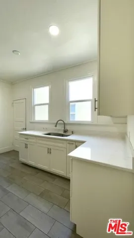 460 S Manhattan Place 4179, Los Angeles, California 90020