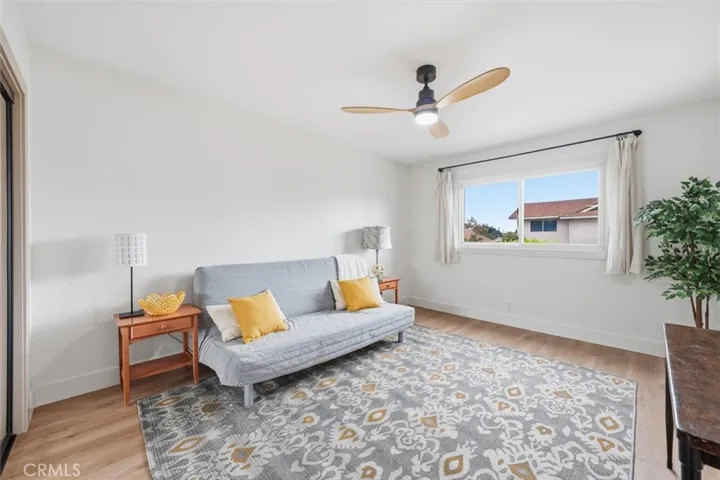 3rd bedroom (upstairs)
