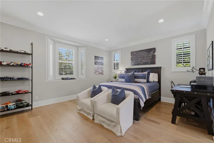 Downstairs bedroom