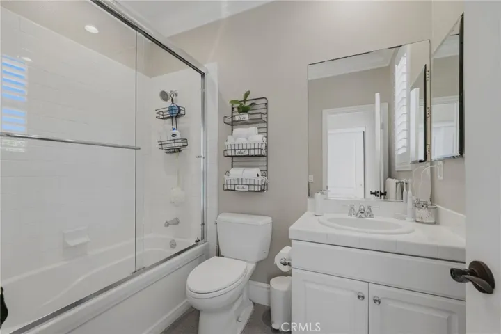 Ensuite bathroom