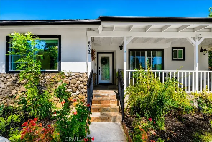 6954 Woodlake Avenue, West Hills, California 91307