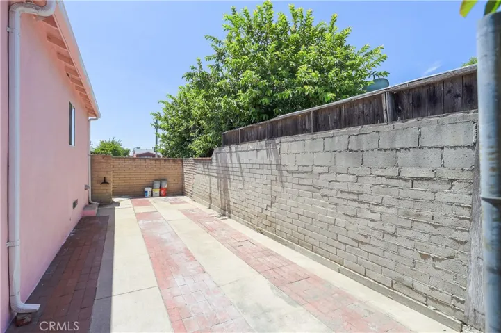 13951 Terra Bella Street, Los Angeles, California 91331