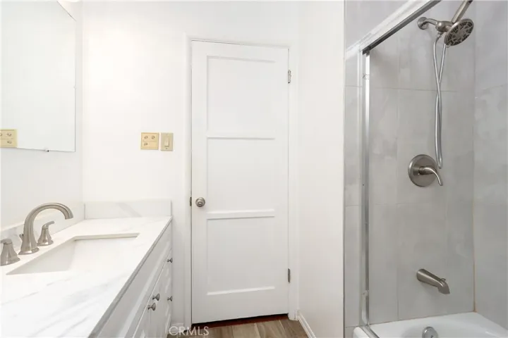 13951 Terra Bella Street, Los Angeles, California 91331