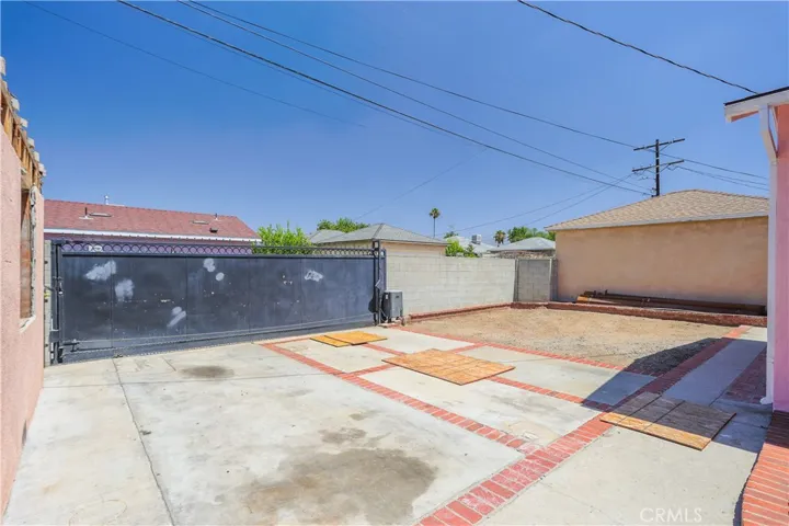 13951 Terra Bella Street, Los Angeles, California 91331