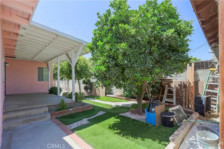 13951 Terra Bella Street, Los Angeles, California 91331