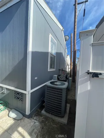 7560 Woodman Place 64, Van Nuys, California 91405