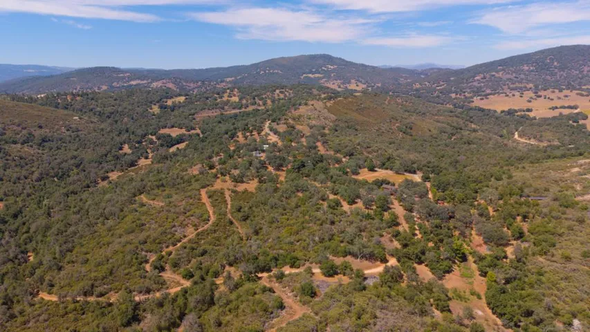 25218 Black Canyon Road, Santa Ysabel, California 92070