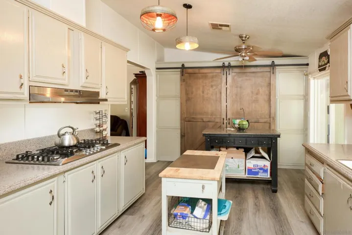 25218 Black Canyon Road, Santa Ysabel, California 92070