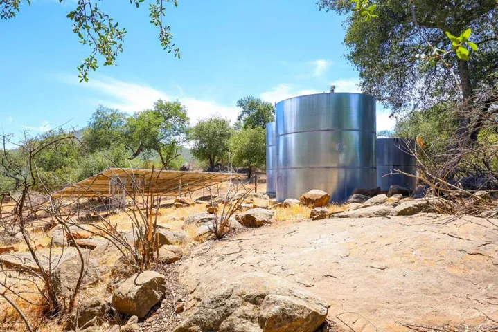 25218 Black Canyon Road, Santa Ysabel, California 92070