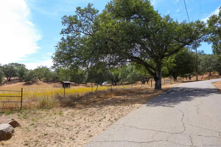 25218 Black Canyon Road, Santa Ysabel, California 92070