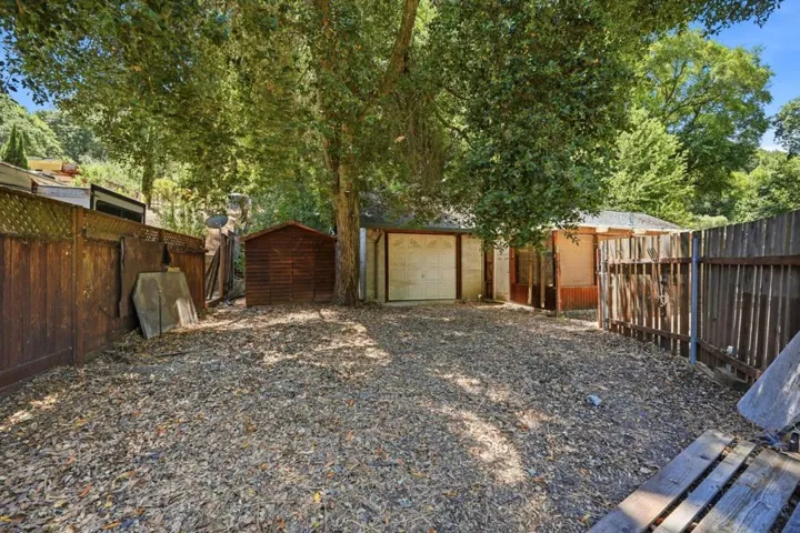 322 Casa Loma Road, Morgan Hill, California 95037