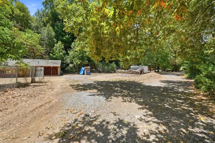 322 Casa Loma Road, Morgan Hill, California 95037