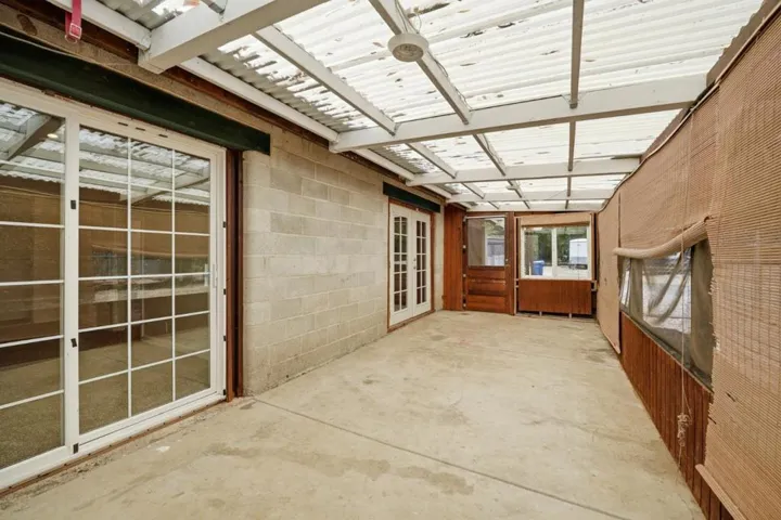 322 Casa Loma Road, Morgan Hill, California 95037