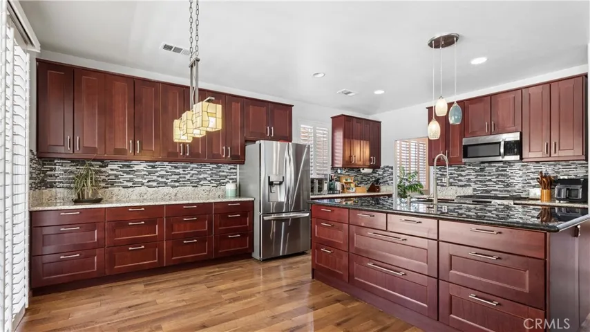 4048 De Anza, Palmdale, California 93551