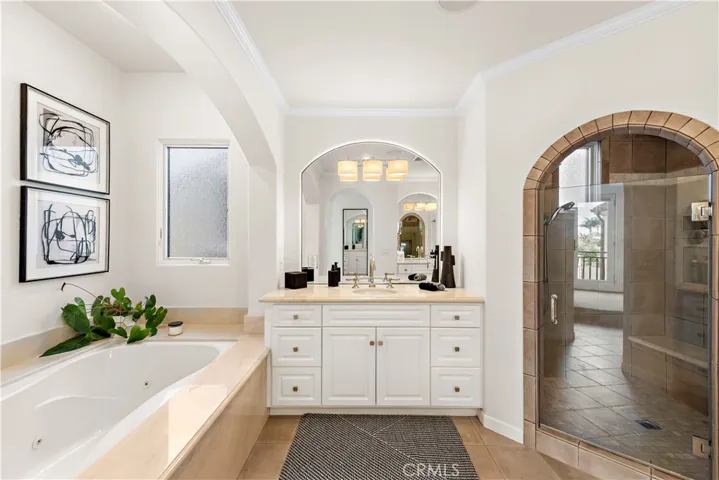 432 Acacia Avenue, Corona Del Mar, California 92625