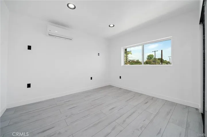 16602 Superior, Northridge, California 91343